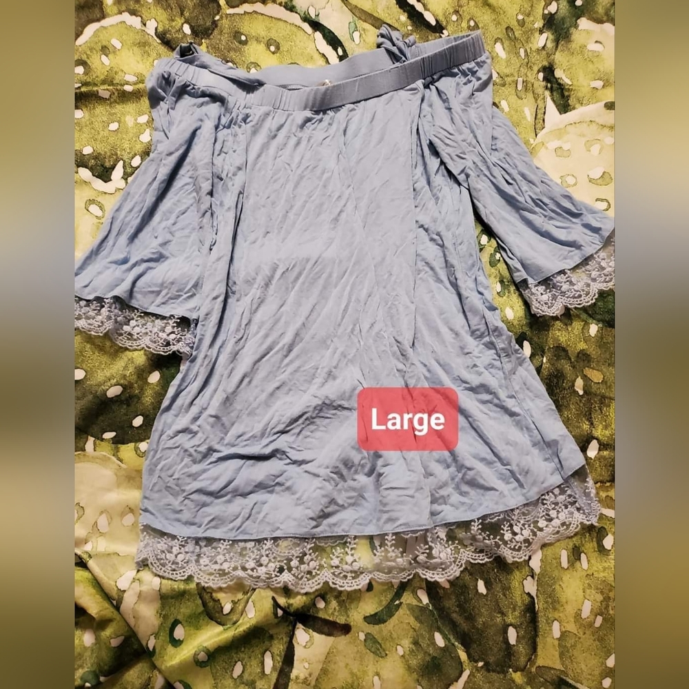 Lace trim top